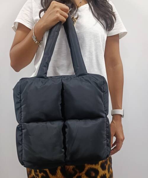 Bolso Abollonado Fiorella Negro Mod. 23 4010