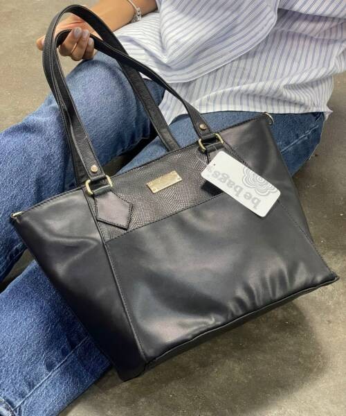 Bolso Negro Grande Estilo Serpiente Mod. 16 0063